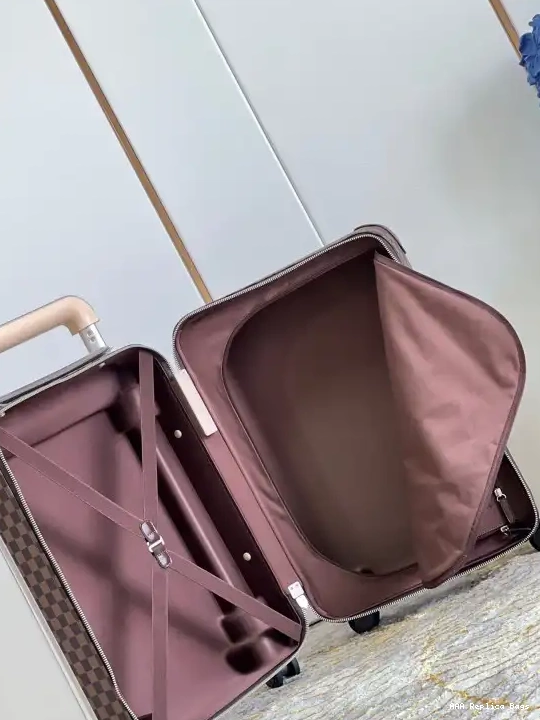 Aaa replica ru Louis HORIZON 55 Vuitton 0609